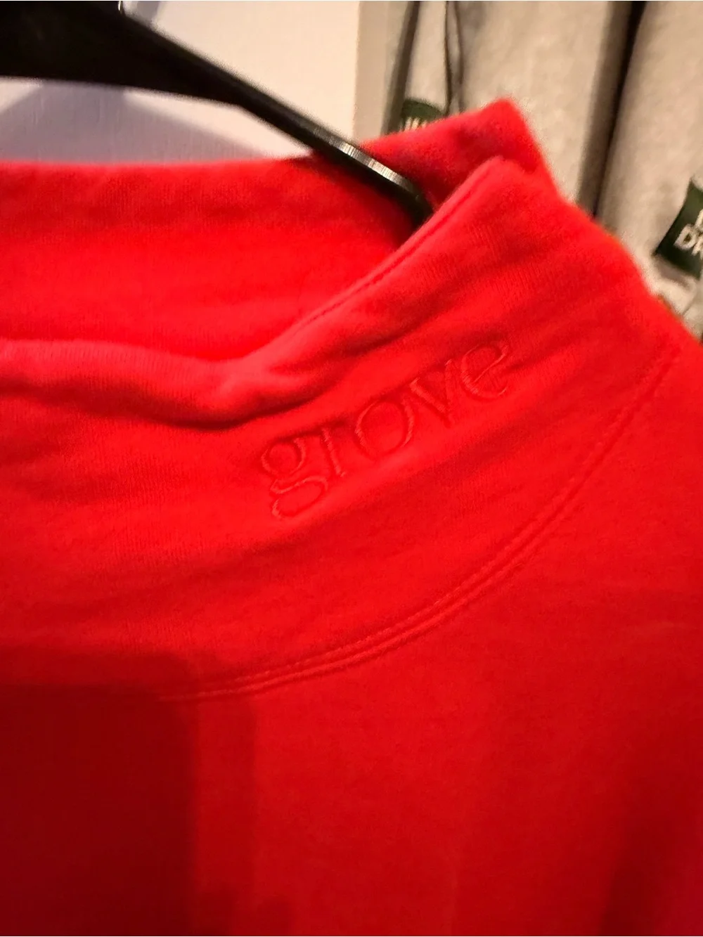 GROVE - Red Funnel Neck Sweatshirt